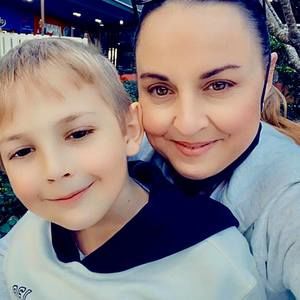 Meet your Posher, Mel